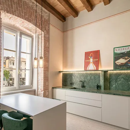 Luxury Peschiera Apartamento Peschiera del Garda