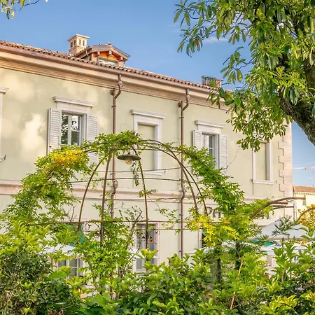 Luxury Peschiera Apartamento Peschiera del Garda