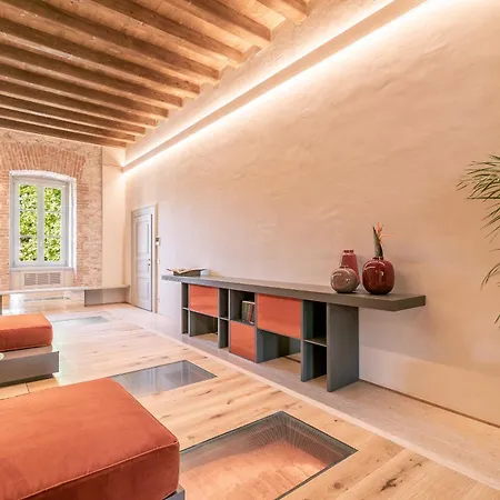 Luxury Peschiera Apartment